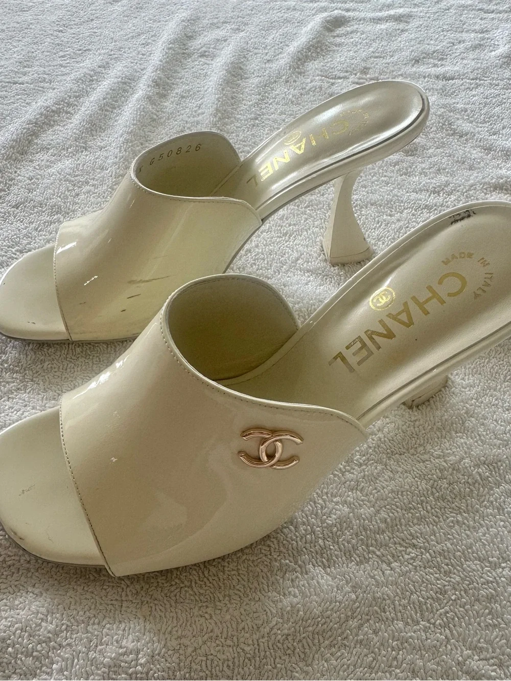 CHANEL Mules Patent Calfskin